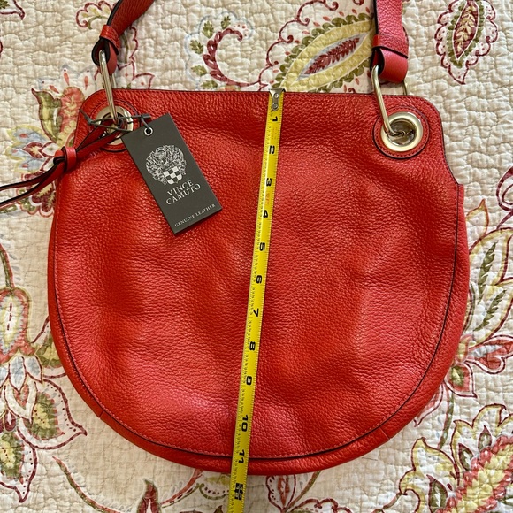 ☀️ NWT VINCE CAMUTO Leather Crossbody Bag
